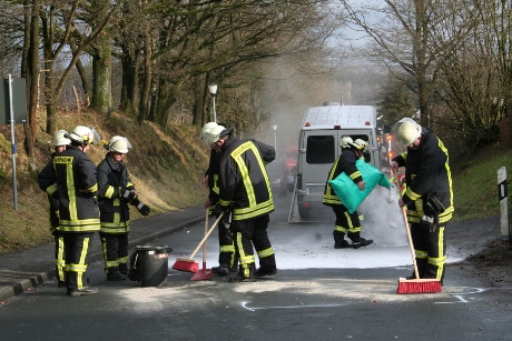 Schutzengel5 Schutzengel fuhr mit – 8 Kindergartenkinder unverletzt 