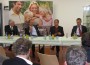 IMG_1940 Informierten bei den Siegener Versorgungsbetrieben über „Energie- und Rohstoffeffizienz“: SVB-Geschäftsführer Alfred Richter, Bürgermeister Steffen Mues, Firmenlauf-Veranstalter Martin Hoffmann, NRW-Umweltminister Johannes Remmel (v.li.). Foto: anlauf