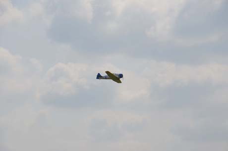 Zahlreiche Besucher bei den Flugmodellsporttagen Modellflug53 Zahlreiche Besucher bei den Flugmodellsporttagen