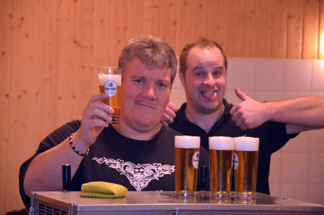 Queen Kings rockten in der Dreisbachhalle QueenKings 30 Queen Kings rockten in der Dreisbachhalle