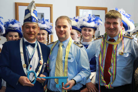 2015-02-13_Erndtebrück_Bundeswehr_Altweiberkarneval_Foto_Peter_Hanke_01
