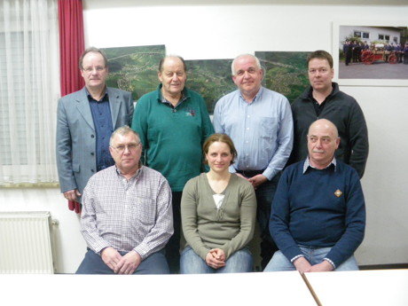 Der neue Vorstand des Heimat- und Bürgervereins Wilden: vorne v.l.n.r.: Lothar Kapp, Tina Dax, Eberhard Klein hinten v.l.n.r.: Andreas Klement, Erhard Füchtenschnieder, Friedhelm Vitt, Marco Schneider (Foto: Verein)