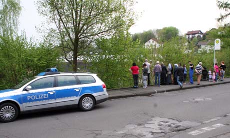 Auto böschung 1