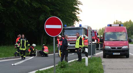 Gefahrgutalarm am Abend beschäftigt die Feuerwehr (5)