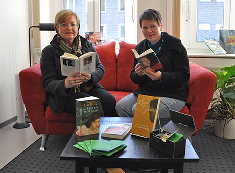 Bücher in die Stadtbücherei Foto Carsten Mosch.jpg
