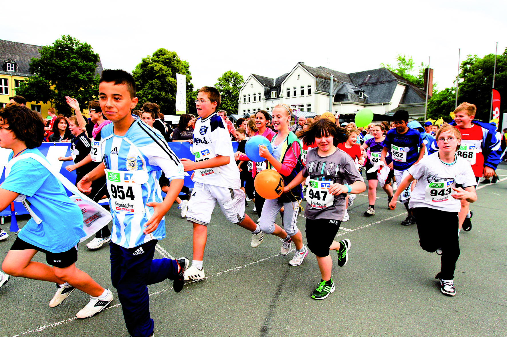 Erstmals geht 2013 noch vor dem beliebten Firmenlauf der Schülerlauf als eigenständiges Event über die Bühne. Foto: Verein
