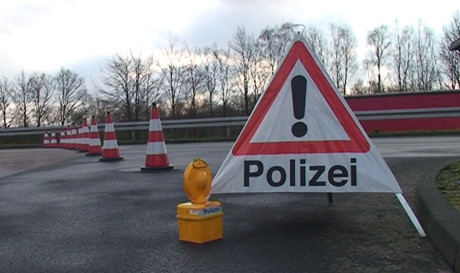 Großeinsatz der Polizei: Nicht nur im Kreis Siegen-Wittgenstein nahm man mobile Einbrecher und Buntmetalldiebe ins Visier. Fotos: Jürgen Kirsch/wirSiegen.de