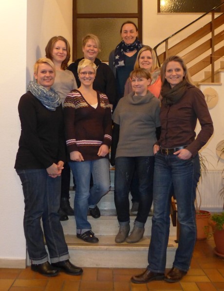 Der neue Vorstand des Fördervereins (v.li.): Jana Bingener (1. Vorsitzende), Nadine Birlenbach, Feli Schümann, Beate Stirnberg, Sabine Schmidt, Eva Berg, Larissa Wein und Kaja Boger (2. Vorsitzende).