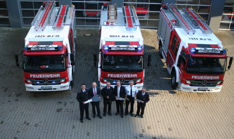 2014-04-23 Feuerwehr Fzg-Übergabe (33)