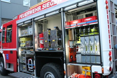 2014-04-23 Feuerwehr Fzg-Übergabe (9)