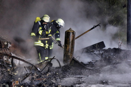 2014-09-23_Neunkirchen_Brand_Skihuette_Klotzbach_Foto_Kay-Helge_Hercher_16