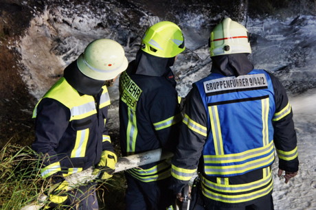 2014-09-23_Neunkirchen_Brand_Skihuette_Klotzbach_Foto_Kay-Helge_Hercher_20