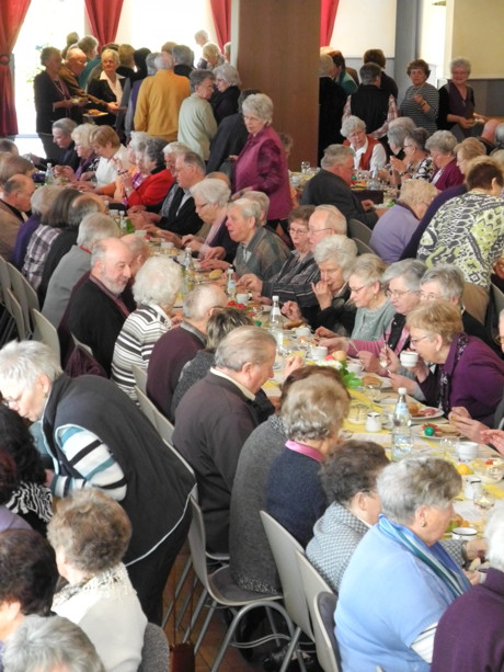 2014-10-07_Burbach_Seniorenfrühstück_Foto_Gemeinde_Burbach