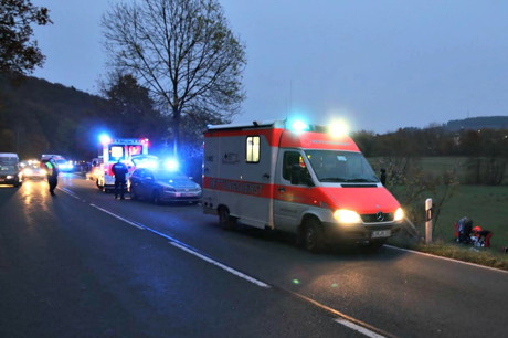 2014-11-05_Burbach-Wuergendorf_VUP_Pkw_ueberschlagen_5_Verletzte_Foto_BS_05