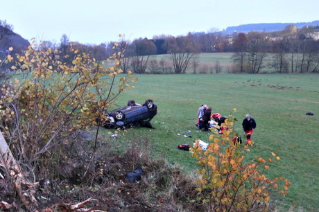 2014-11-05_Burbach-Wuergendorf_VUP_Pkw_ueberschlagen_5_Verletzte_Foto_BS_06