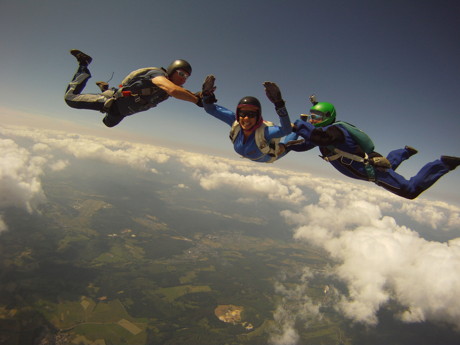 2014-11-13_Burbach_Fallschirmspringer_Saisonende_AFF-3_Foto_Skydive Westerwald