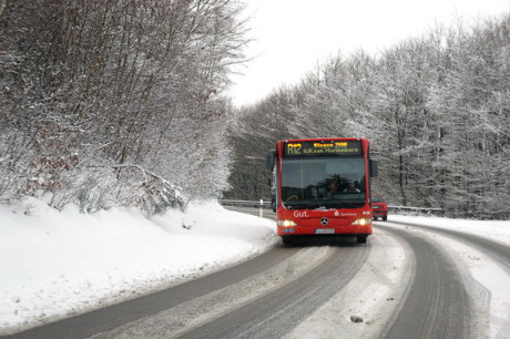 2015-01-30_Wilnsdorf_Verkehr_im_Schnee_Foto_Hercher_01