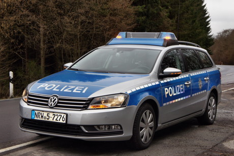 2015-03-22_Archiv_Polizei_Blaulicht_Polizeiauto_Foto_Hercher