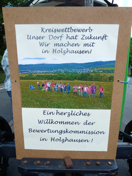 Holzhausen begrüßte 2014 die Bewertungskommission. (Foto: Kreis)