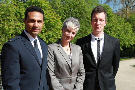 Polizeirat Sebastian Nehring mit Sonja Siebel und Sven Daub.