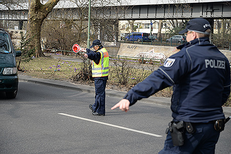 Symbolfoto Anhaltevorgang Polizei | Foto: tm/wS