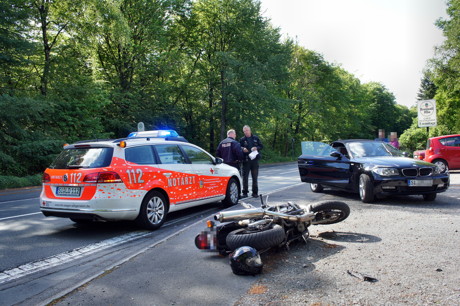 2015-05-19_Wilnsdorf_Eremitage_B54_VUP_Motorrad_Pkw_Foto_Hercher_3