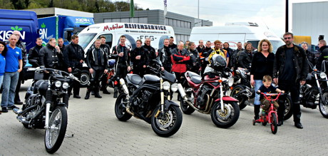 2015-04-25_Wilnsdorf_ffg-reifenDE_Motorradausfahrt_für_guten_Zweck_Foto_Hercher_2