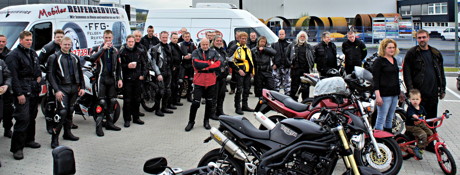 2015-04-25_Wilnsdorf_ffg-reifenDE_Motorradausfahrt_für_guten_Zweck_Foto_Hercher_4