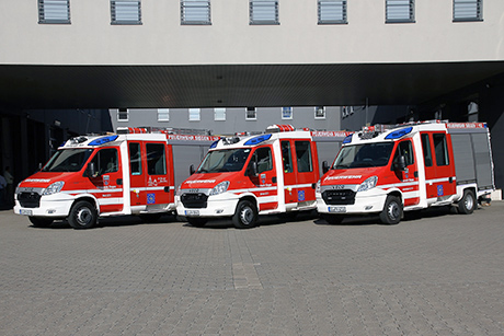 Übergabe der neuen Löschfahrzeuge | Foto: M. Handke / wirSiegen.de