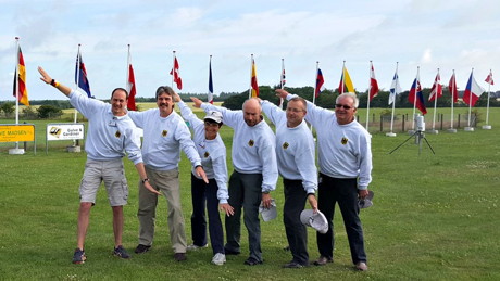 Das deutsche WM-Team in Feierlaune. Allein vier der fünf Piloten kamen aus Hessen. Zwei davon aus Breitscheid. (Foto: LSG)