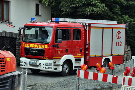 2015-08-04_Niederdresselndorf_L730_ABC2_Bagger beschädigt Gasleitung_Foto_Hercher_04