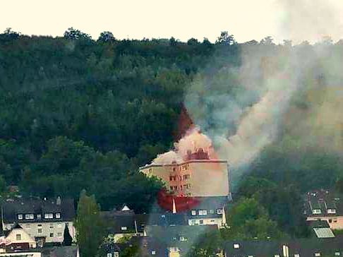 2015-08-26_Siegen_Geisweid_Heckenbergstr_Feuer4_Zimmerbrand_Foto_mg_01