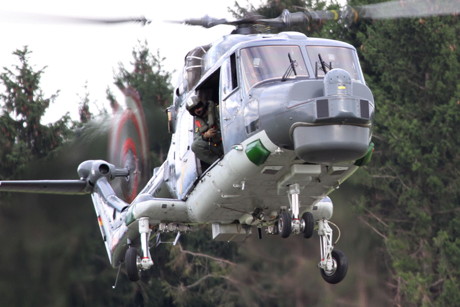 U-Boot-Jäger der Bundesmarine im Landeanflug: Seeziele zu bekämpfen gab es für die „Sea Lynx“ auf der „Hub“ allerdings nicht. (Foto: Christoph Holighaus)