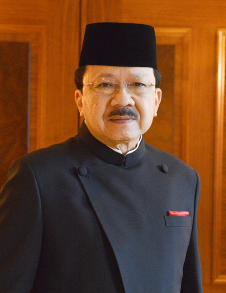 Dr.-Ing. Fauzi Bowo wird, der Botschafter der Republik Indonesien, kommt zum Berleburger Literaturpflaster.