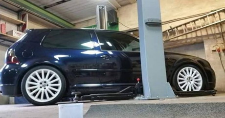 Um die baugleichen Felgen wie auf dem Foto handelt es sich bei den gestohlenen Felgen. (Foto: privat)