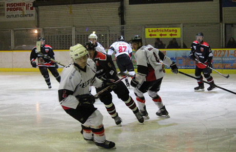 2016-02-26_Netphen_EHC_Spiel_Gegen_ 1b _Dinslakener_Kobras_(c)M_Groß (194)