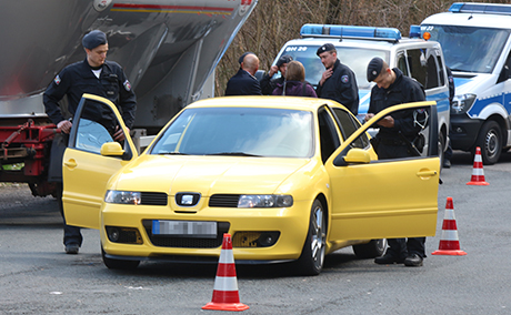 2016-04-06_Kreuztal_Großkontrolle_Polizei_(c)_Mg (15)