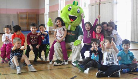 Erhielten das Jolinchen-Sportabzeichen: Die Kinder des Kindergartens Buschhütten. Foto: Stadtverwaltung