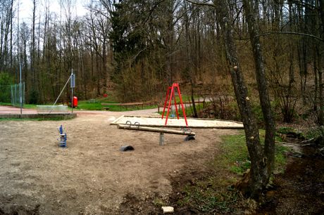 2016-04-13_Hoggeweiher_Spielplatz_Kreuztal_Ernsdorf (2)