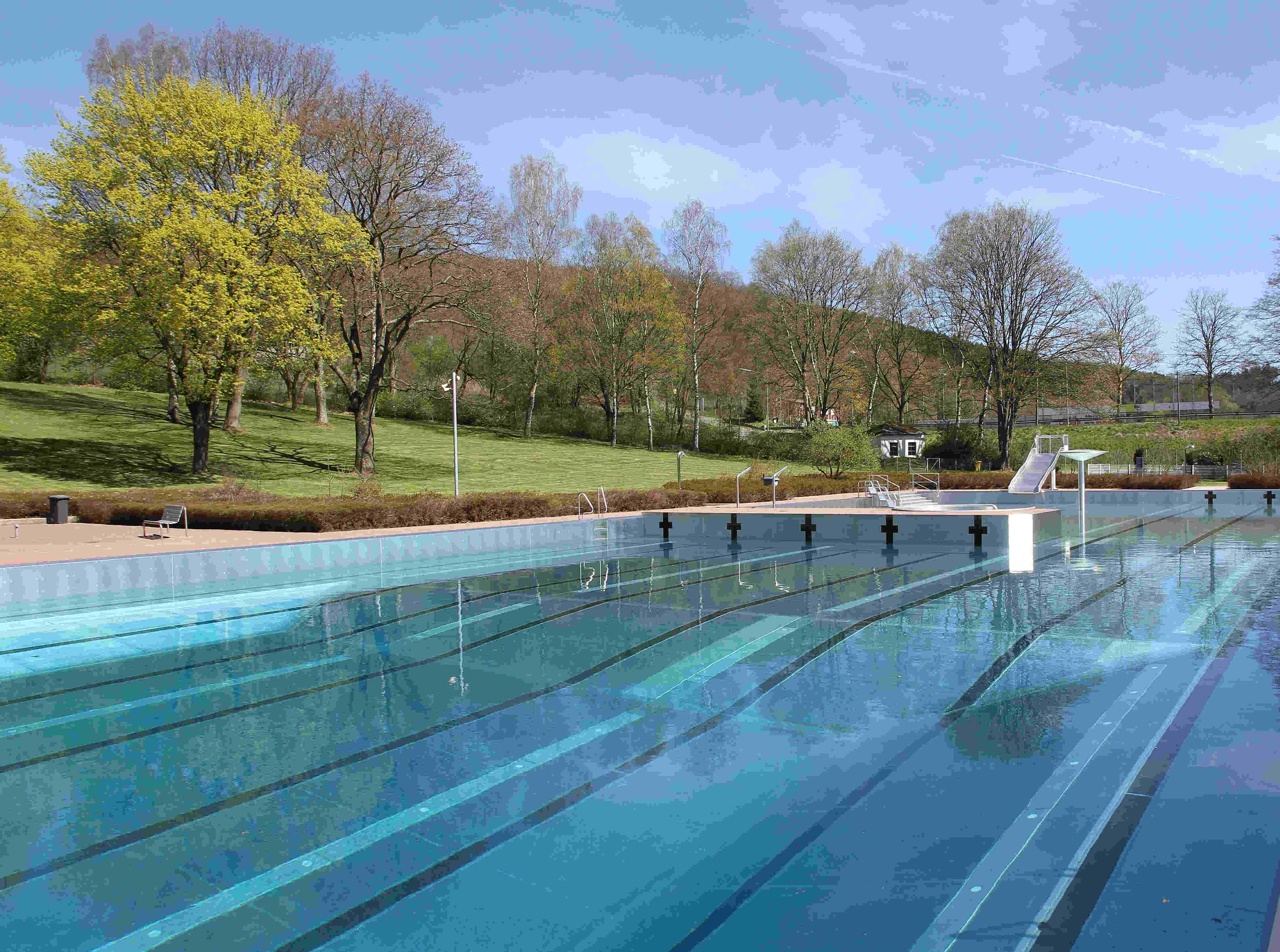 Die Vorbereitungen im Warmwasserfreibad in Kaan-Marienborn laufen nach Plan.