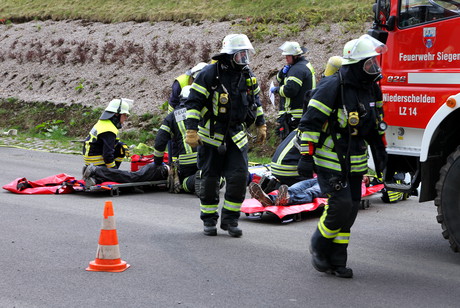 Übung-Feuerwehr-DRK-Niederschelden6