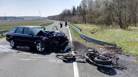 2016-05-02_Tödlicher-Verkehrsunfall-Motorrad_Foto_Fritsch (2)