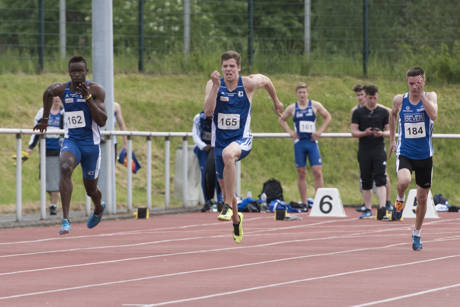 Gassimou Kake (li.) war bester männlicher Sprinter, gefolgt von Sascha Menn.