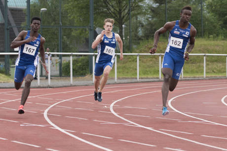 Guy Tresor Zoua landete hinter Gassimou Kake in der Altersklasse U20 .