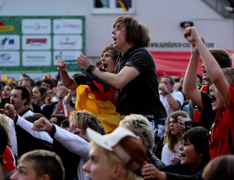 Public Viewing zur Fußball-EM 2016 in Hilchenbach. (Foto: Stadt)