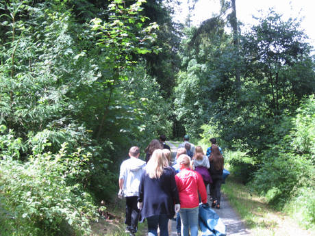 2016-07-01_Erndtebrück_Müllsammelaktion  Realschule Erndtebrück_Foto_Landesbetrieb Wald und Holz NRW_01